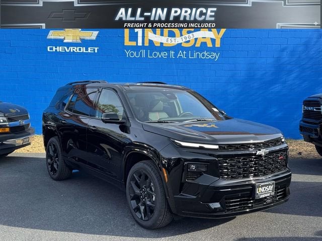 2026 Chevrolet Traverse RS in Mosaic Black Metallic — front three-quarter view