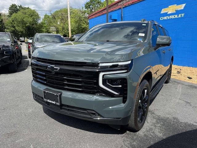 2025 Chevrolet Suburban — detail view