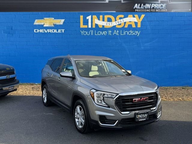 2023 GMC Terrain SLE in Sterling Metallic — front three-quarter view